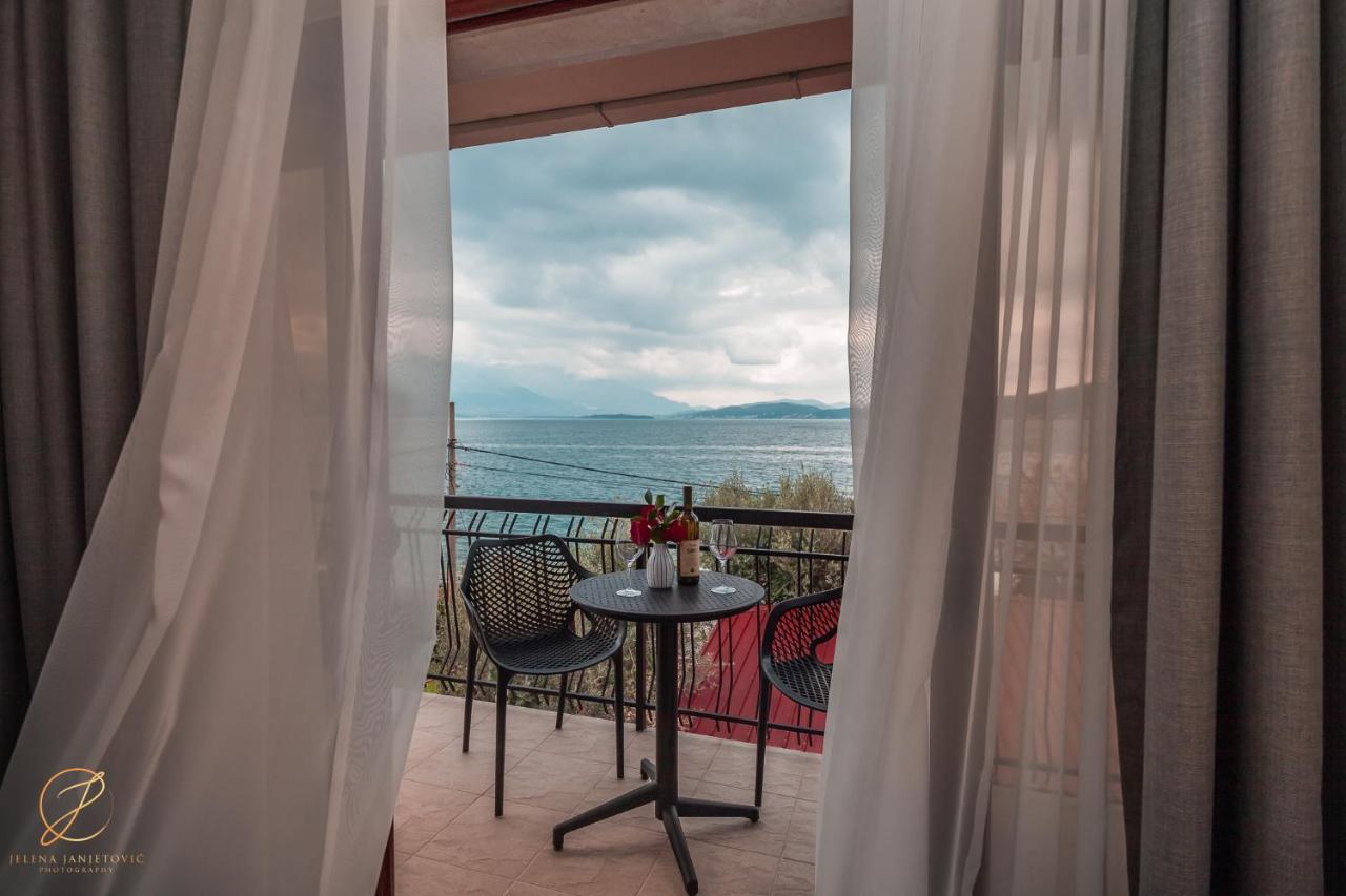 Barka B'N'B - Elegant Seaview Rooms Herceg Novi Exterior foto