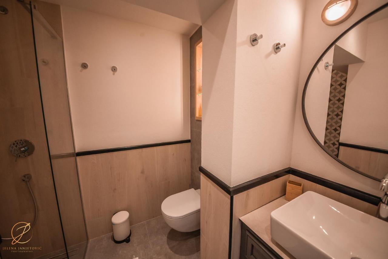 Barka B'N'B - Elegant Seaview Rooms Herceg Novi Exterior foto