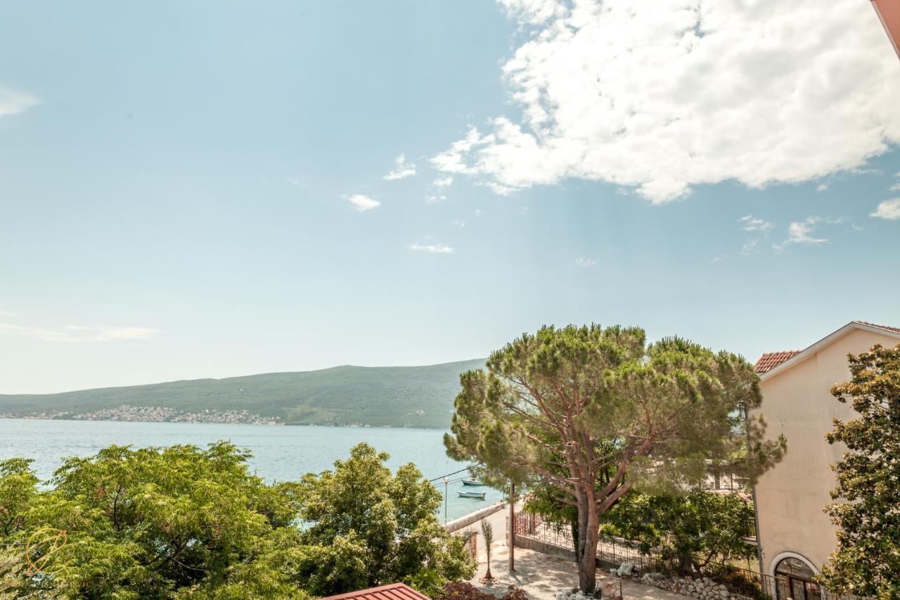 Barka B'N'B - Elegant Seaview Rooms Herceg Novi Exterior foto