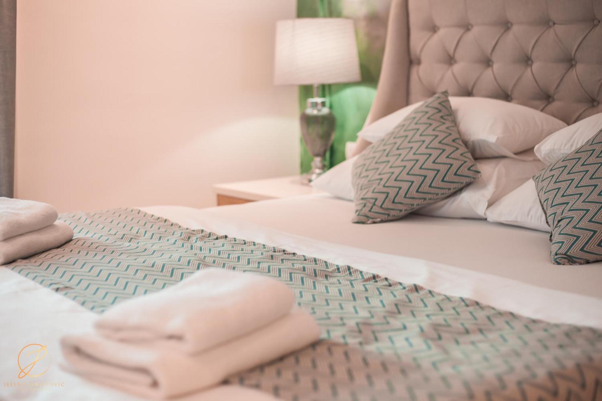 Barka B'N'B - Elegant Seaview Rooms Herceg Novi Habitación foto