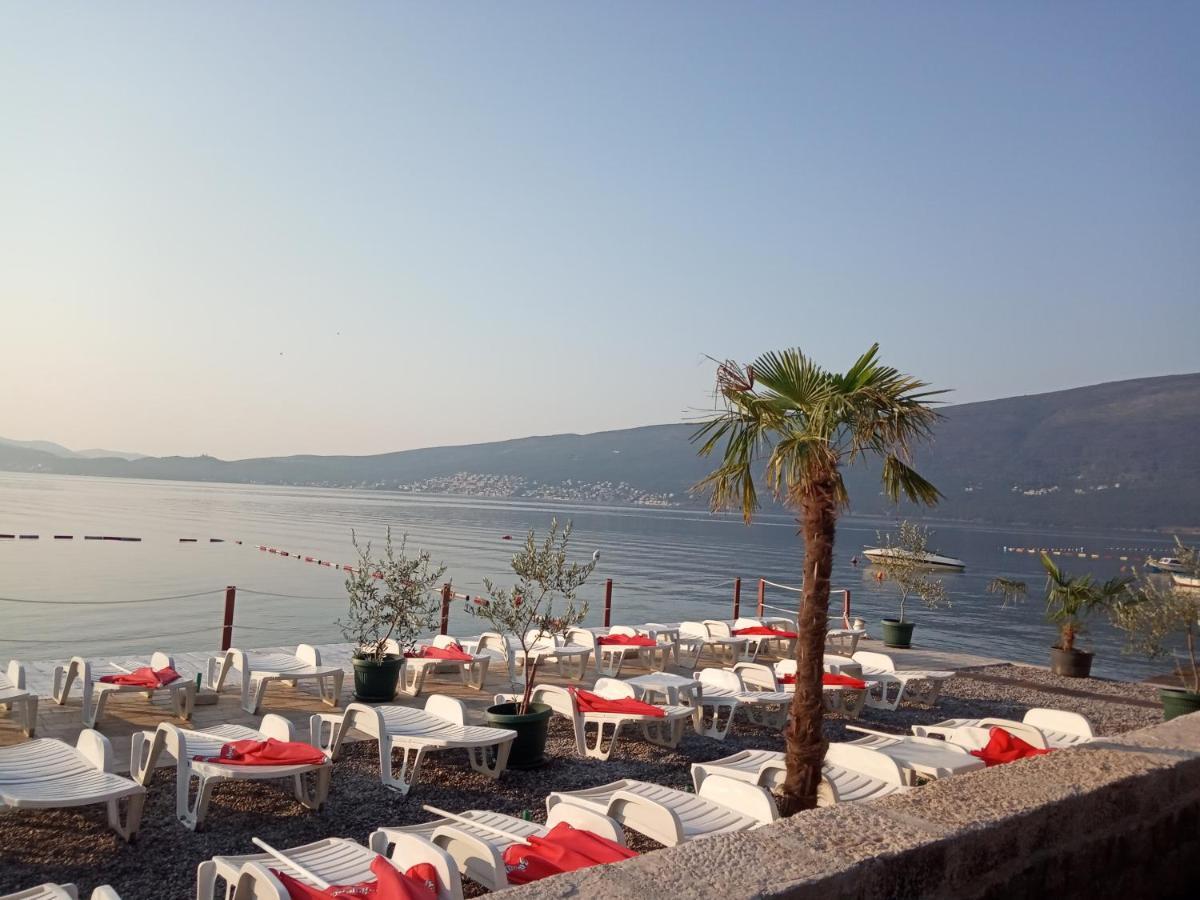 Barka B'N'B - Elegant Seaview Rooms Herceg Novi Exterior foto