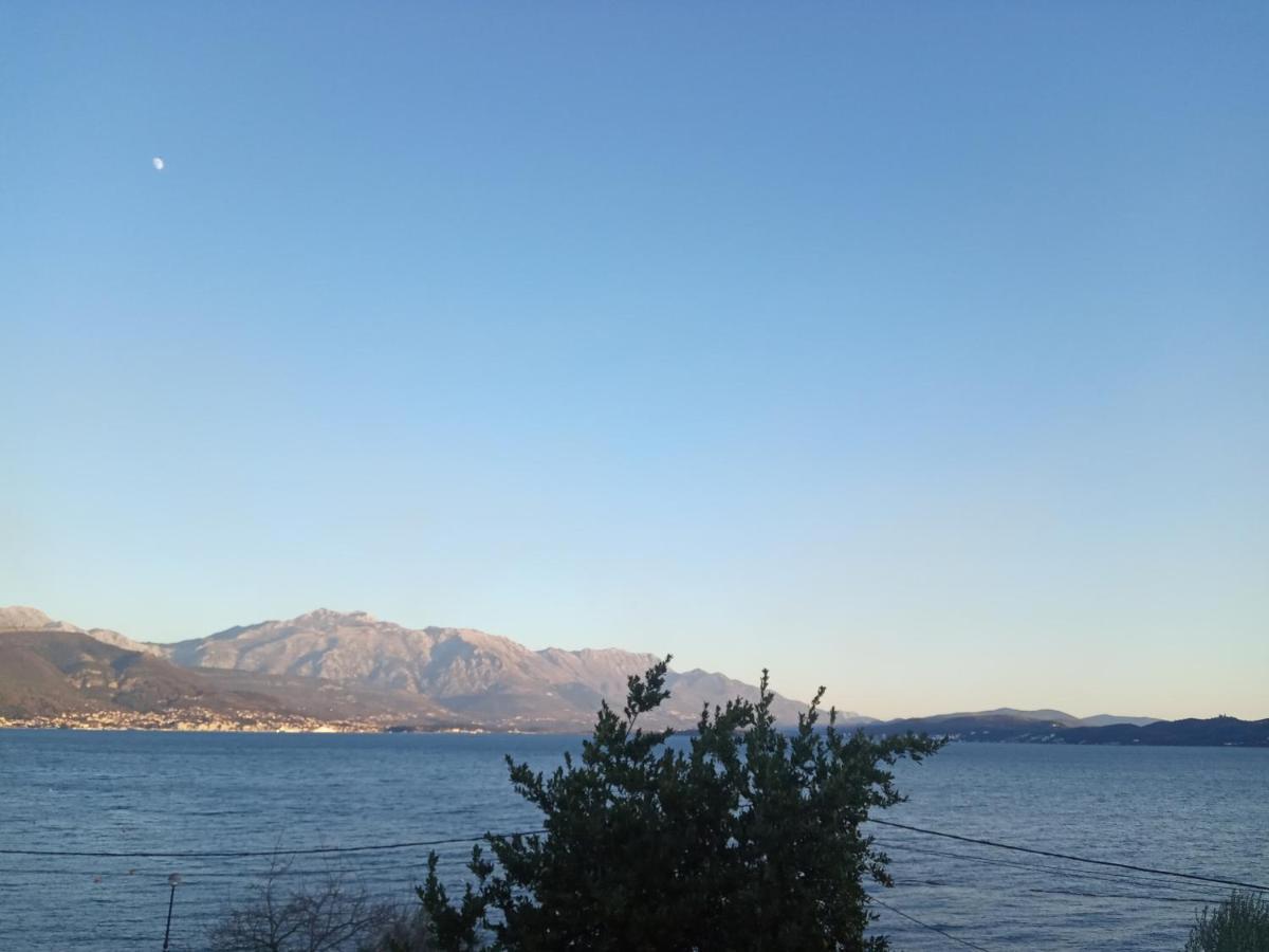 Barka B'N'B - Elegant Seaview Rooms Herceg Novi Exterior foto